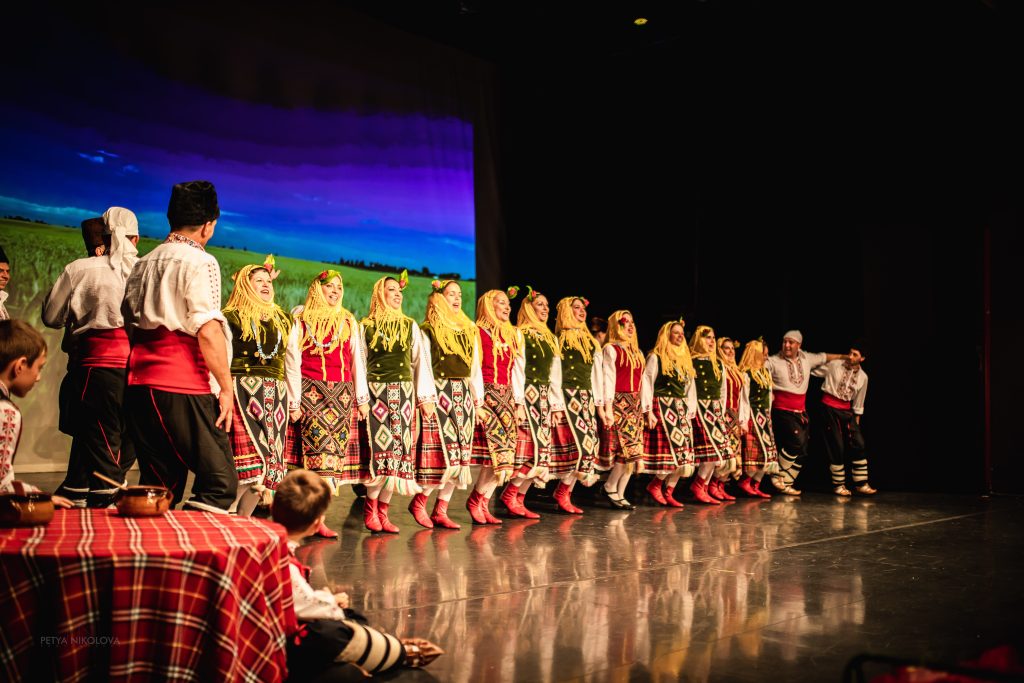 Юбилеен концерт-спектакъл на ансамбъл „Фолклорна магия“ – „Магията продължава“